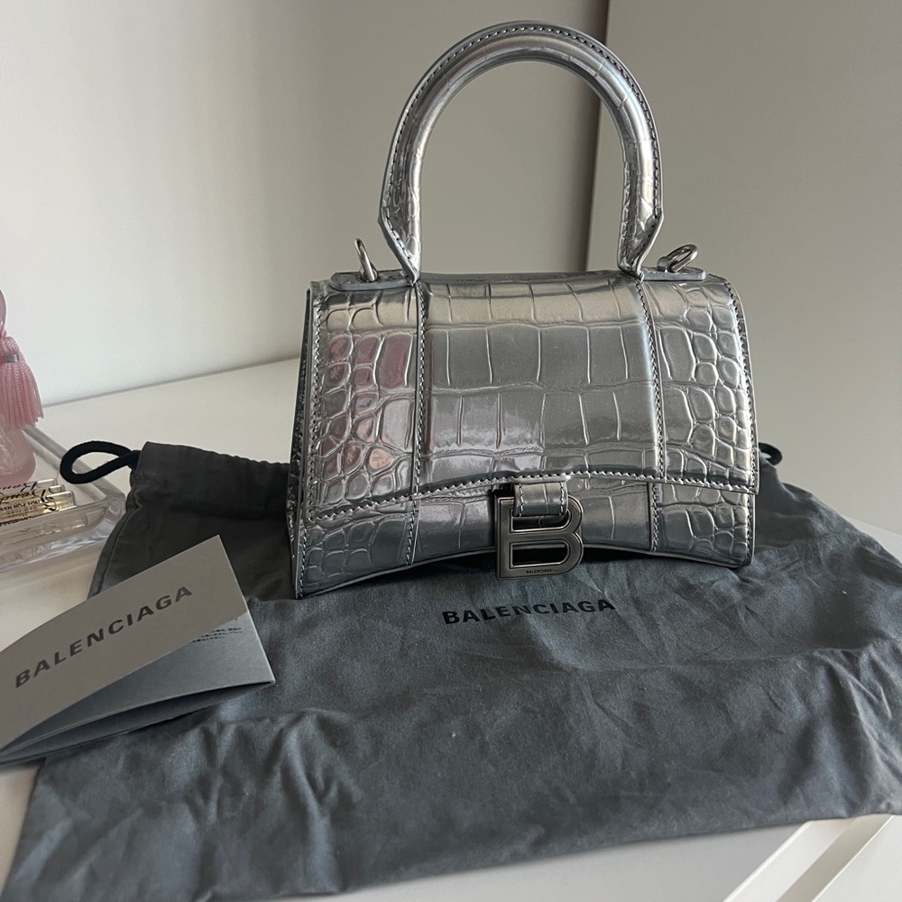 WOMEN'S HOURGLASS XS HANDBAG CROCODILE EMBOSSED IN SILVER